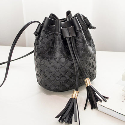 Fashion Casual Solid Tassel Design Crossbody Bag