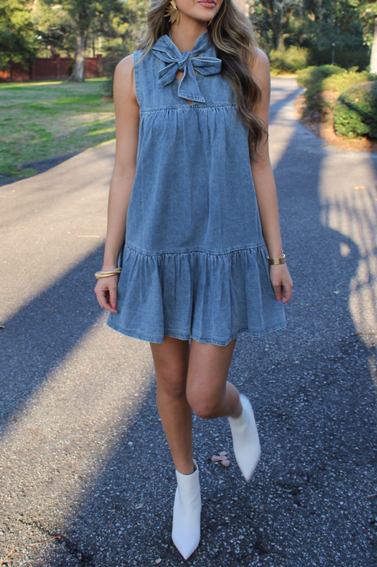 Casual Street Solid Color Lace Up Ruffle Bow Decor Sleeveless Loose Denim Dresses